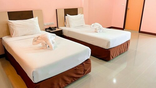 AA Pattaya Ville, Забронировать Отель Отели Паттайя с бассейном, Бассейн