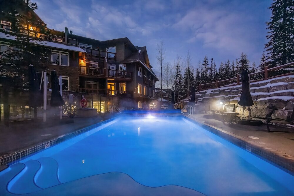 Blackstone Mountain Lodge