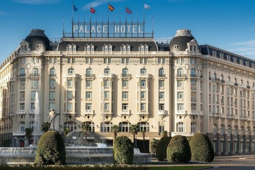 The Palace, a Luxury Collection Hotel, Madrid, Забронировать Отель центр города Мадрид, рядом с Здание Compania Colonial