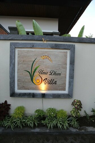 Uma Dhari Villa, Varaa Villa Huvilat kohteessa Bali, Villa