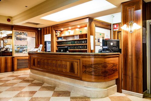 Continental Hotel, Брондау Қонақ үй Lake Iseo қаласындағы 3* жұлдызды қонақ үйлер, 3*