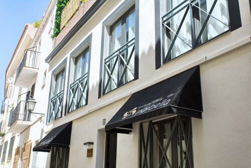 Vientos de Marbella, Забронировать Апартаменты/квартира Отели Марбелья с парковкой, рядом с Marbella Bullring, Парковка