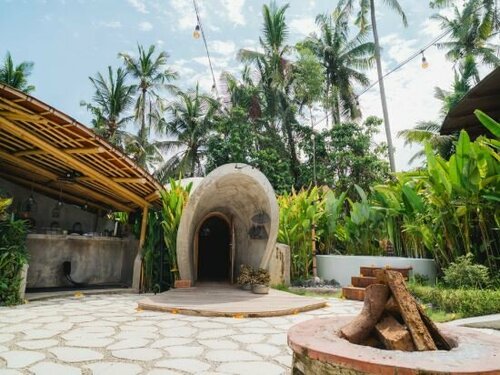 Hot Stone Club Ubud, Забронировать Отель Отели Кеменух с завтраком, Завтраки