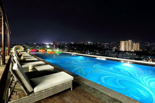 Belviu Hotel Bandung, Rezervovat Hotel 3* hotely v Java, blízko Karang Setra Swimming Complex, 3*