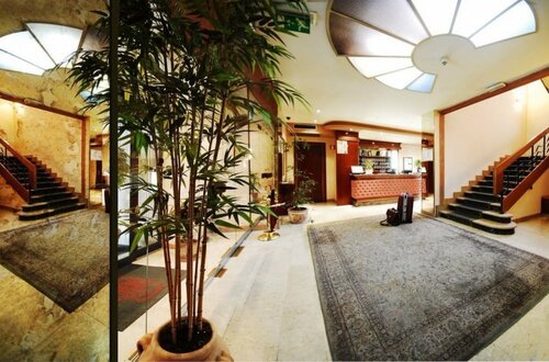 Hotel Estense, Забронировать Отель Отели Модены 3 звезды, рядом с Синагога, 3*