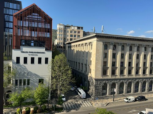 Hotel Afisha, Забронировать Отель Отели Тбилиси с парковкой, Парковка