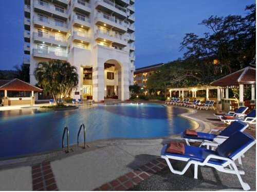 Waterfront Suites Phuket by Centara, Забронировать Апарт-отель Карон Бич Пхукет