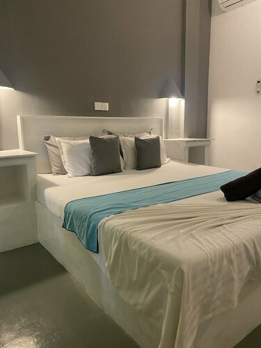 Hotel Vibration, Забронировать Отель Отели Округа Галле с парковкой, Парковка