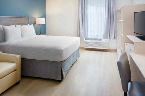 WoodSpring Suites Seattle Everett, Забронировать Отель Эверетт Вашингтон