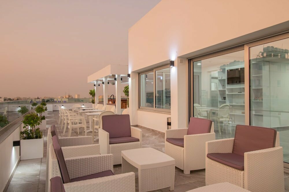 Art & Wine Boutique Hotel
