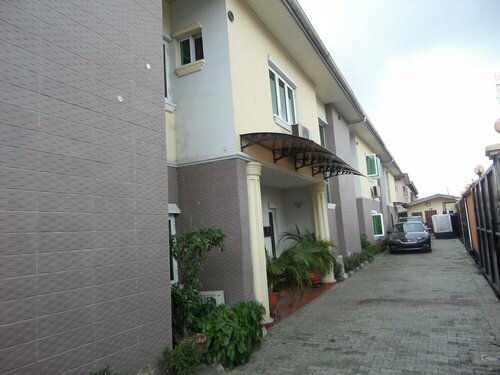 Quietlane Residence, Buchen Sie Hotel Hotels in Lagos mit Frühstück, Frühstück