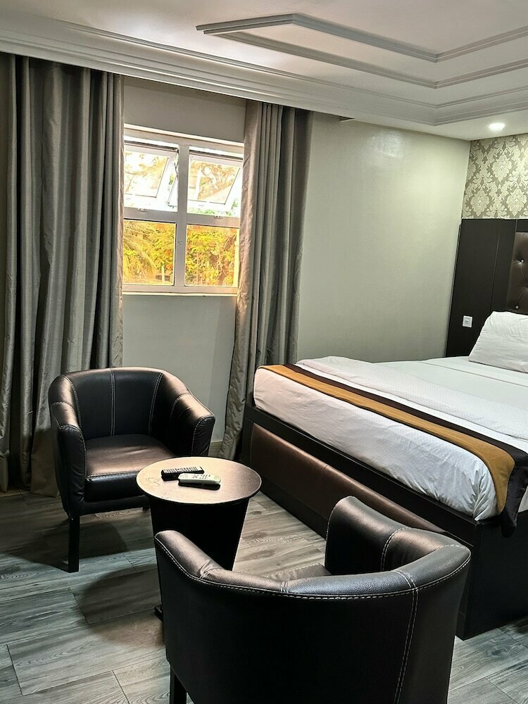 Msquare Hotel GRA