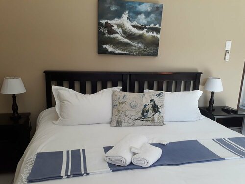 Absolute Cornwall Bed and Breakfast, Забронировать Гостевой дом Ист-Лондон провинция Восточный Кейп
