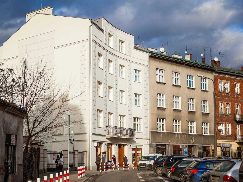 Riverside Aparthotel