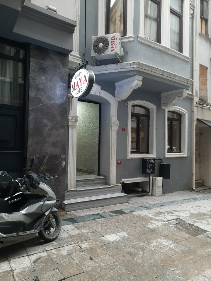 Taksim Maya