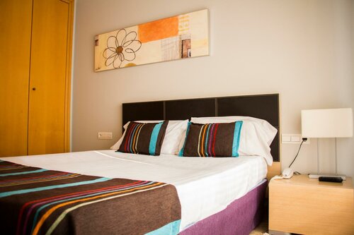 Apartamentos Plaza Picasso, Забронировать Апартаменты/квартира Отели Валенсии с завтраком, рядом с Торговый центр Nuevo, Завтраки