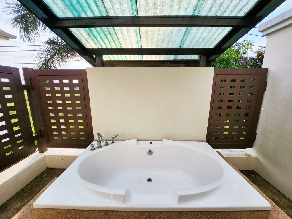 ปุณณภา พูล วิลล่า พัทยา Punnapha Pool Villa Pattaya