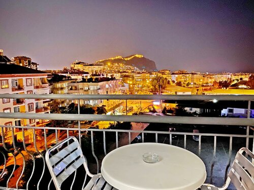 Select, Забронировать Отель Отели Побережья Алании с парковкой, Парковка