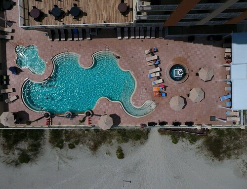 Residence Inn by Marriott Daytona Beach Oceanfront, Забронировать Отель Отели Дейтона-Бич с бассейном, рядом с Пресвитерианская церковь Westminster By The Sea, Бассейн