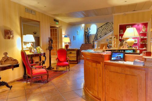Best Western LOrangerie, Забронировать Отель Отели Ним 4 звезды, рядом с Musée de la Romanité, 4*