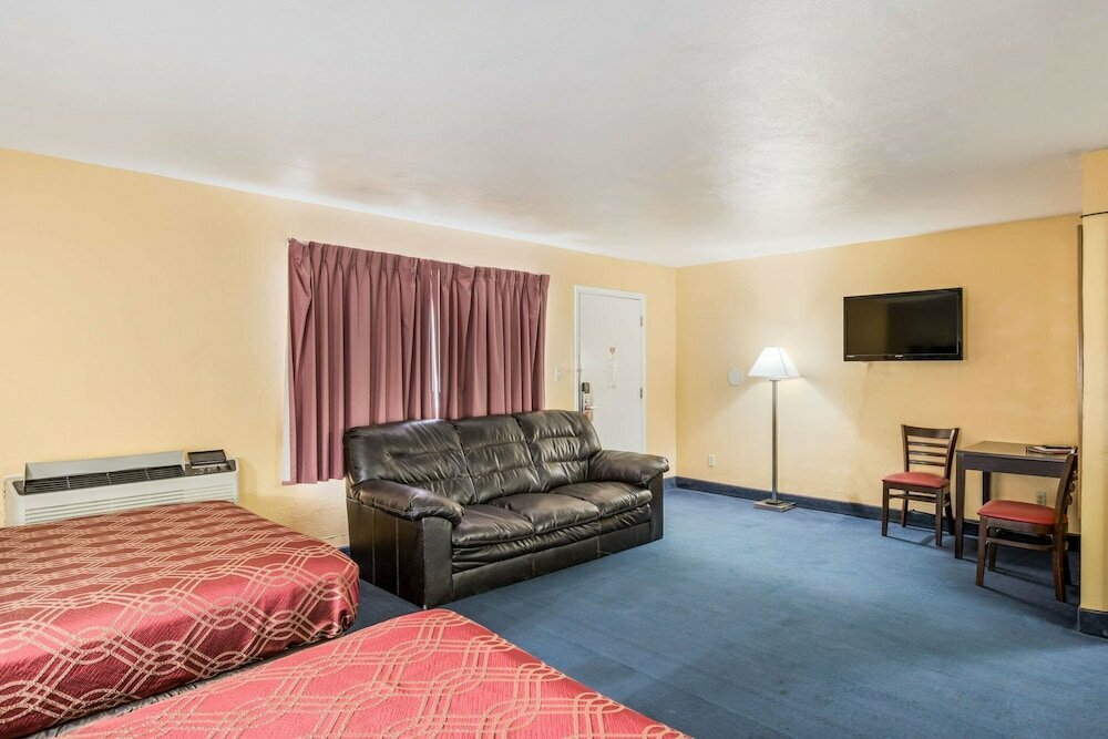 Econo Lodge Cameron