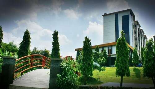 Wisma MMUGM Hotel, Rezerwuj Hotel Hotele 3-gwiazdkowe w Yogyakarta, 3*