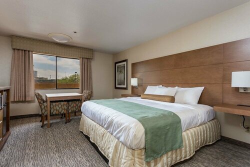 Shilo Inns Yuma, Book Hotel Hoteller i Yuma med parkering, Parkering
