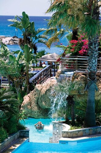 Lordos Beach Hotel & Spa, Забронировать Курортный отель Курортные отели Ларнаки, Курортный отель