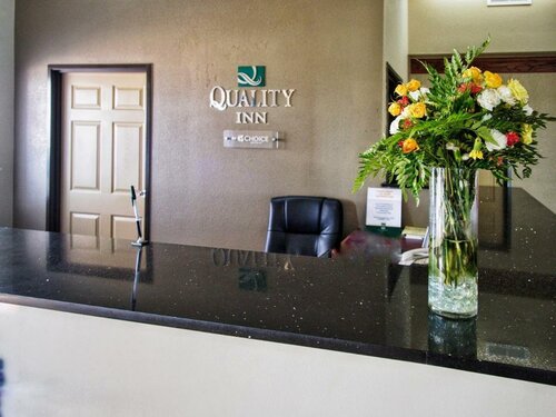 Quality Inn Moore - Oklahoma City, Prenota Hotel Moore Oklahoma
