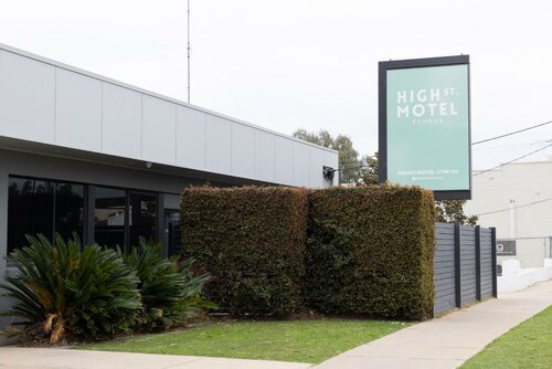 High St Motel, Rezerwuj Motel Echuca Wiktoria, w pobliżu Galeria sztuki Foundry Arts Space