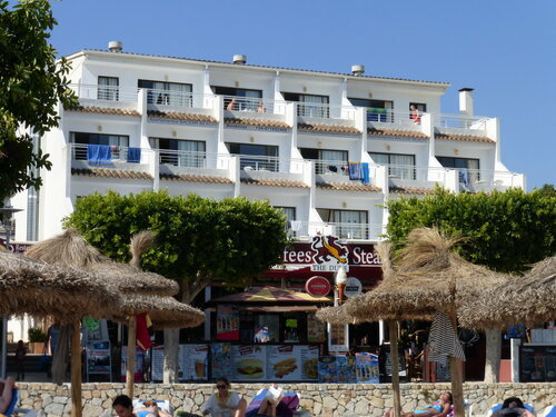 Apartamentos Balear Beach, Varaa Huoneisto Palmanova Mallorca
