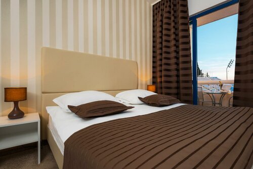 Hostel Jadran Zvoncac, Reserva ahora Albergue Hoteles en Croatian Islands con aparcamiento, Aparcamiento