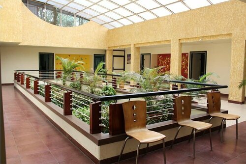 Hotel Cool Palace, Забронировать Отель Насик штат Махараштра, рядом с Sundarnarayan Temple