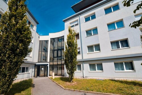 Comfort Aparthotel Les Hauts d'Annecy, Забронировать Апарт-отель Отели Озера Анси с бассейном, Бассейн