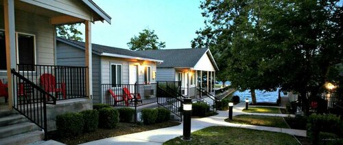 Clear Lake Cottages & Marina, Забронировать Апарт-отель Клирлейк Калифорния