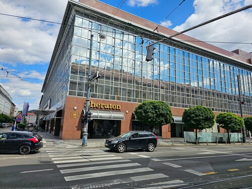 Sheraton Zagreb Hotel, Reserva ahora Hotel Hoteles en Zagreb con aparcamiento, cerca de Importanne Galleria, Aparcamiento