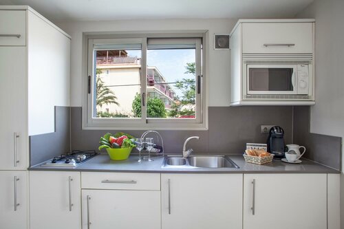 Apartamentos Castellmar, Забронировать Апартаменты/квартира Отели Кастельдефельс с парковкой, Парковка