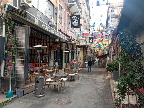 PANDAN KARAKOY SUİT