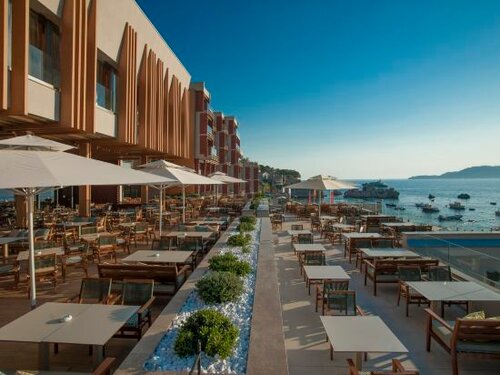 Maestral Resort & Casino, Забронировать Курортный отель Свети-Стефан Община Будва, рядом с частный пляж Свети Стефан