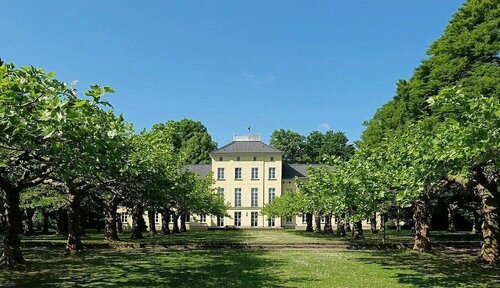 Garden Hotel Krefeld, Забронировать Отель Отели Крефельд с парковкой, Парковка