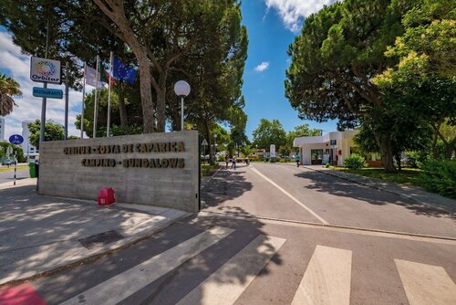 Parque de Campismo Orbitur Costa de Caparica, Забронировать Кемпинг Кемпинги и глэмпинги Costa Azul, Кемпинг