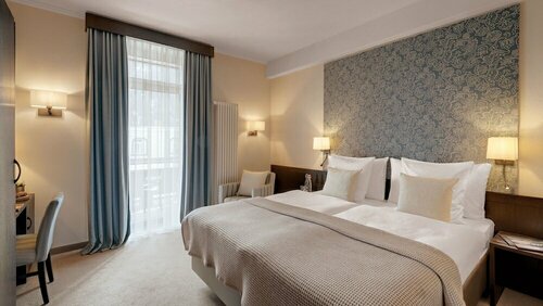Morosani Schweizerhof, Rezervați Hotel Davos-Dorf Davos, aproape de Strelaberg