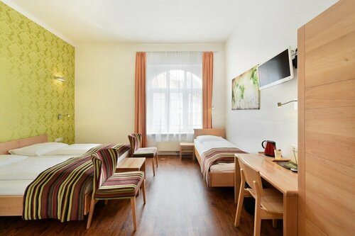 Hotel Mocca, Забронировать Отель 06. Мариахильф Вена