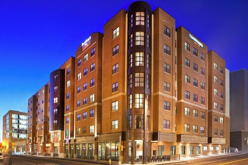 Courtyard by Marriott Syracuse Downtown at Armory Square, Rezervovat Hotel Syracuse Finger Lakes