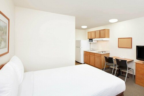 WoodSpring Suites Houston Westchase, 예약 호텔 Westchase 에네지 코리도어