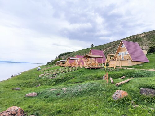 Devyat Yelanka Chalet, Rezerwuj Chalet Elanka Yakutia