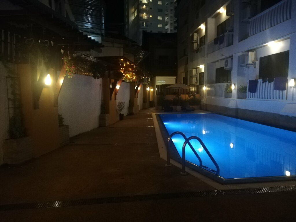 Rattana Karon Beach Hotel
