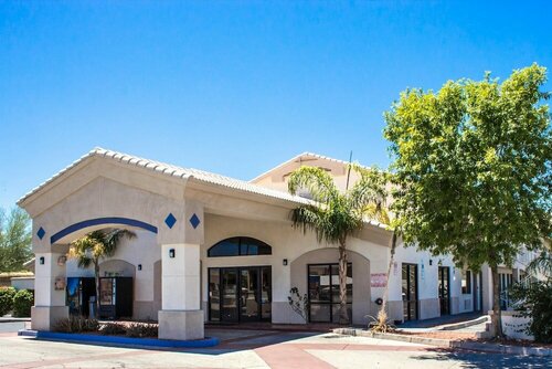Motel 6 Tempe ASU, Забронировать Мотель СПА-отели Пруда в Темпе, SPA-услуги