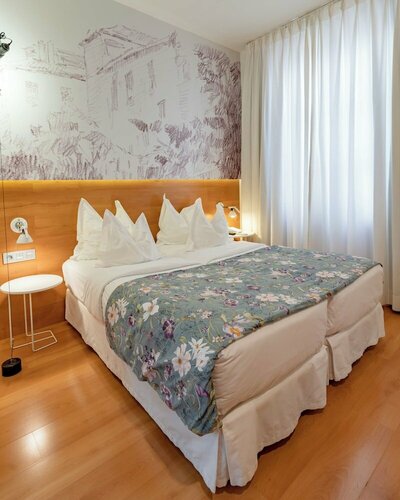 Hotel Boutique Párraga Siete, Забронировать Бутик-отель СПА-отели Granada Province, SPA-услуги