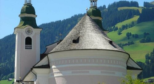 Haus Tirol, Book Hotel Hoteller i Tyrol med parkering, Parkering